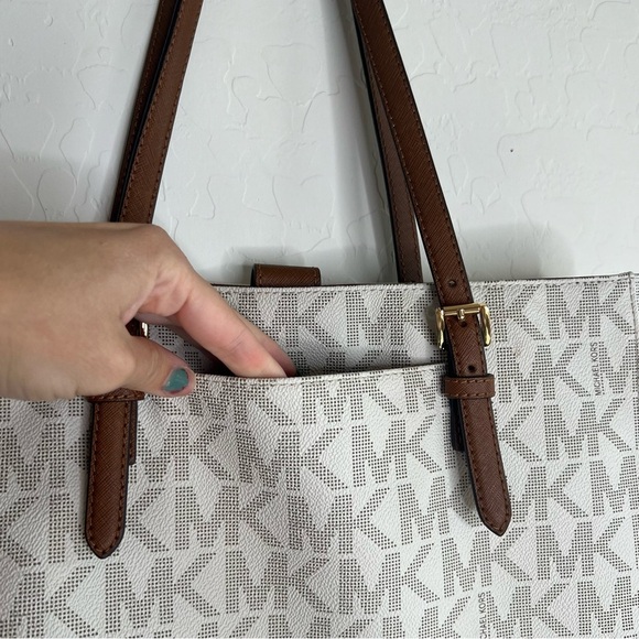 Michael Kors Jet Set Travel Large Tote Signature Logo Vanilla - Picture 5 of 10